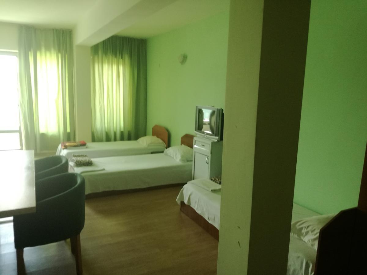 Елка Apartment Burgas City Exterior foto